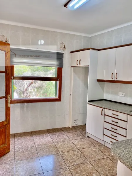 House 2 Bedrooms — photo 5