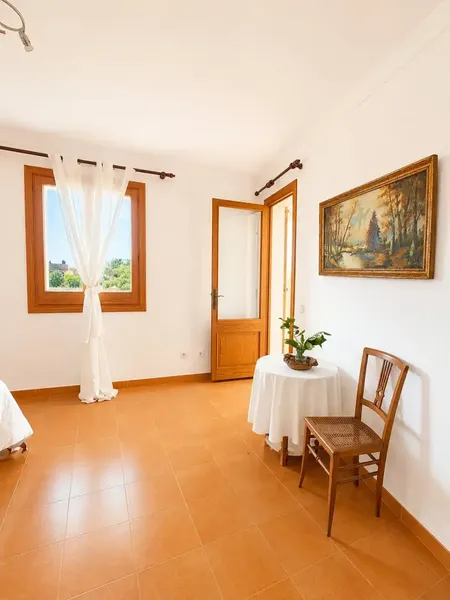 Cozy finca on approx. 1,800 m2 of land in Biniali, Sencelles, with 170 m2 built in good condition, semi-renovated — photo 11