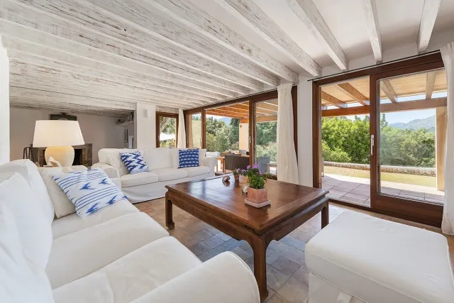 Beautiful hillside villa with incredible views for sale in Pollensa, Mallorca — photo 6
