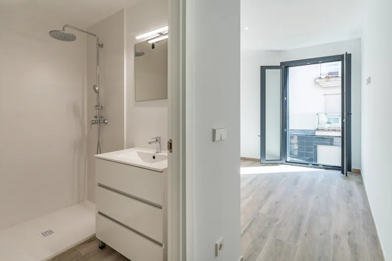 Unique Townhouse with Private Garage, Lift and Sea View in Portixol — photo 4