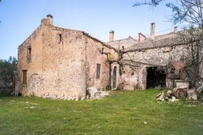 Country house with habitability certificate in Pollença — photo 1