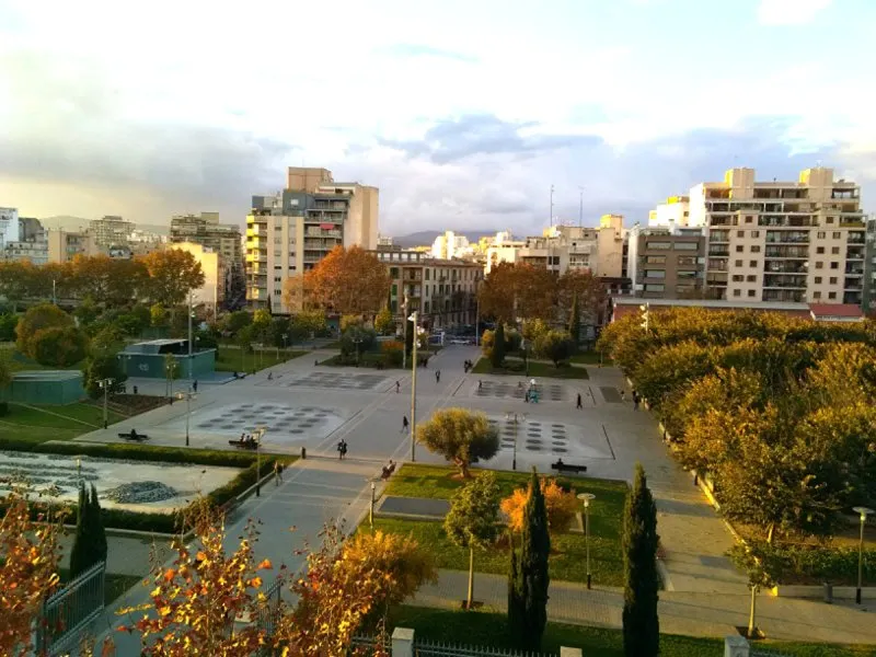 20001E– Edificio con Vistas al Parque de las Estaciones de Palma — photo 1