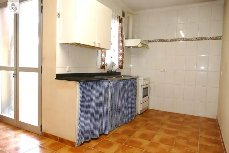 IKV00503-1. House for sale in Binissalem town center, close to all basic services. — photo 3