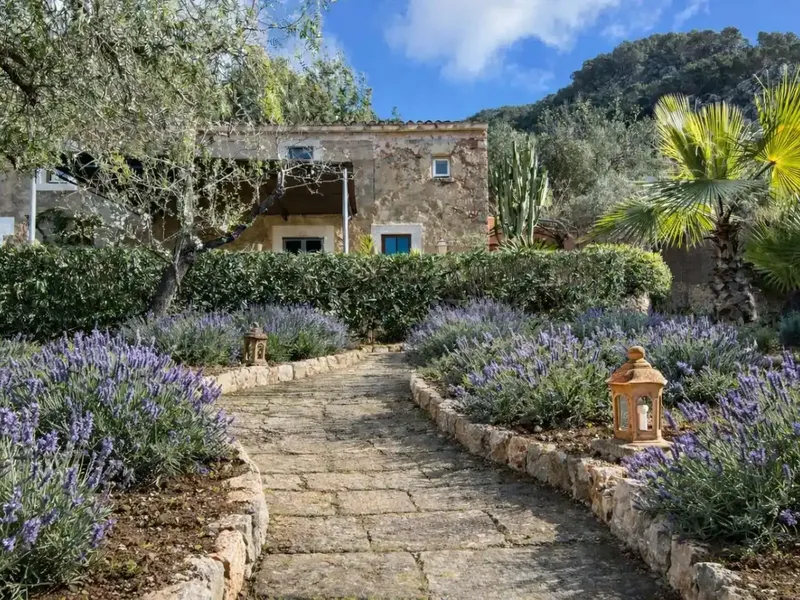 Auténtica finca de piedra en Andratx, Mallorca — vendida por el arquitecto propietario. — photo 3