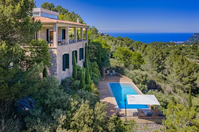 Secluded luxury retreat for sale in the Tramuntana Mountains near Valldemossa, West Mallorca — photo 1