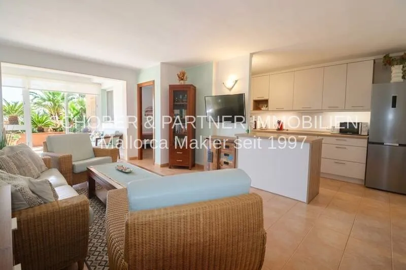 112m² Wohnung mit 3 Zimmern, Pool und Stellplatz zu kaufen — photo 2