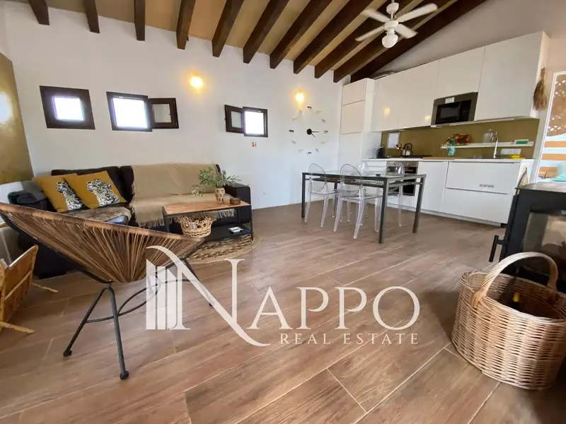Nappo Real Estate is pleased to present this charming rustic property with a holiday license, located in a privileged setting of — photo 5
