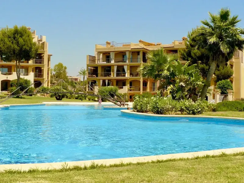 DEAL DIRECT WITH OWNER TO AVOID COMMISSION FEES, PLEASE NO AGENT REQUESTS. Private apartment in a sought after quiet area near Santa Ponsa a — photo 2