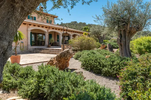 Cas Concos, charming finca with pool and panoramic views from the church of Cas Concos to the Tramuntana — photo 4