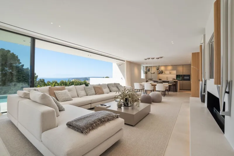 Architectural masterpiece with Mediterranean vistas for sale in Portals Nous — photo 2