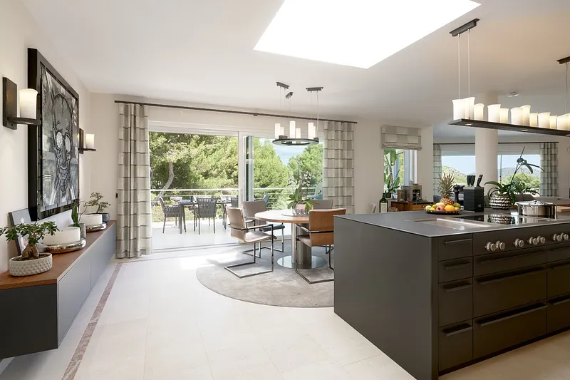 Luxury villa near Port Adriano marina - Marcel Remus Real Estate — photo 10
