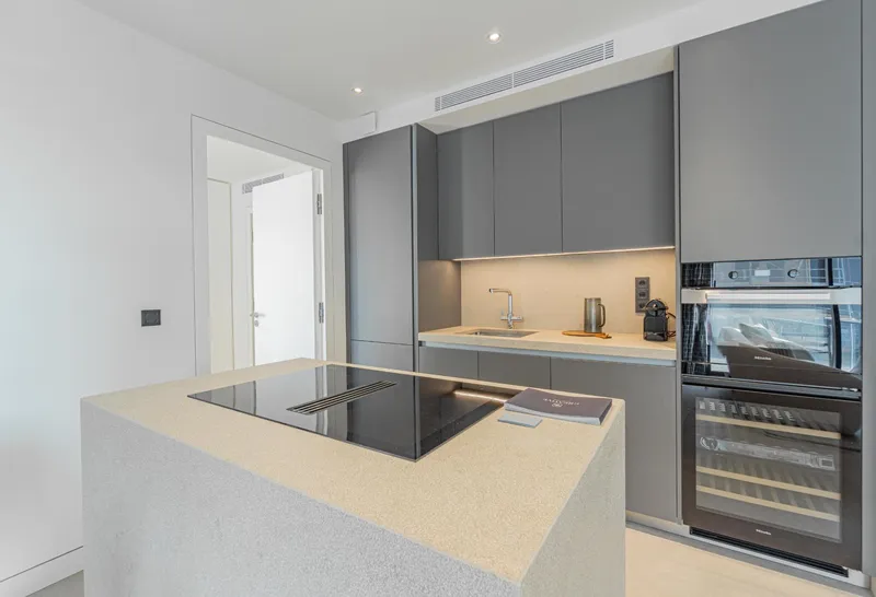 Modern apartment with views — photo 7