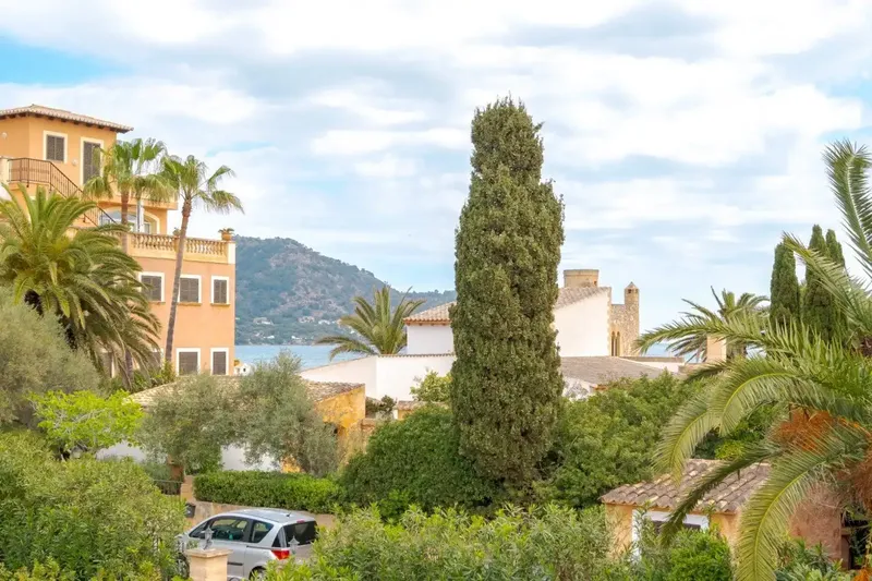 Spectacular fully renovated chalet in Es Port Verd, Son Serevera — photo 12
