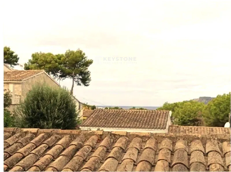 House — photo 9