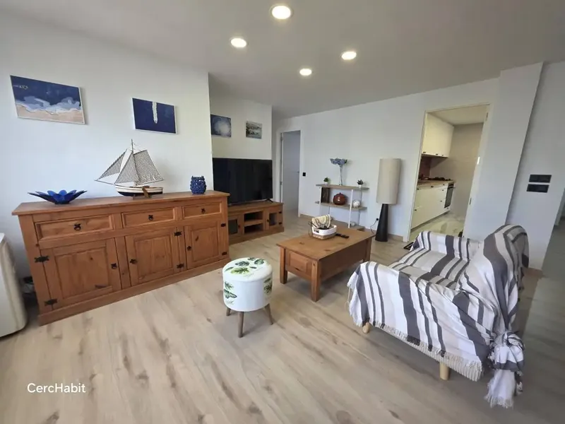 Spacious recently renovated flat, located in a front-line building in Sa Rápita, an urbanization in the municipality of Campos, especia — photo 6