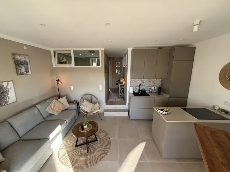 Completely renovated apartment in prime location directly by the sea – Cala Agulla, Cala Ratjada — photo 3