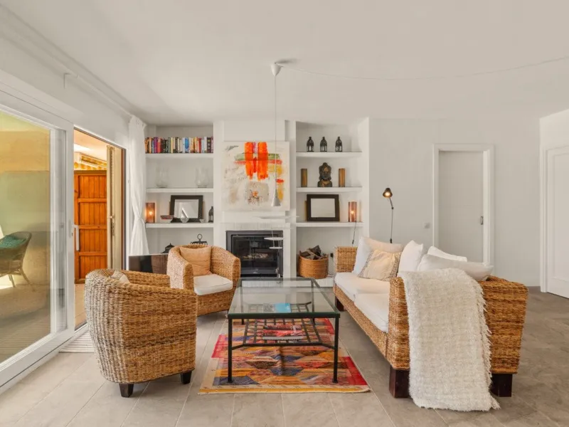Spacious dual apartment in Camp de Mar - 4 bedrooms, 123 m² — photo 8