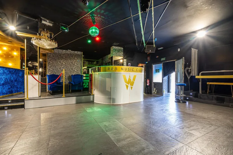Invest in an iconic nightclub in Magaluf with a party hall license! — photo 7