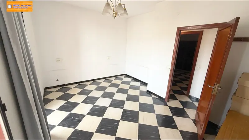 Descubre este amplio piso ubicado en la atractiva zona de Can Capes, Palma de Mallorca. Con una superficie construida de 116 m2 y útil de 10 — photo 9