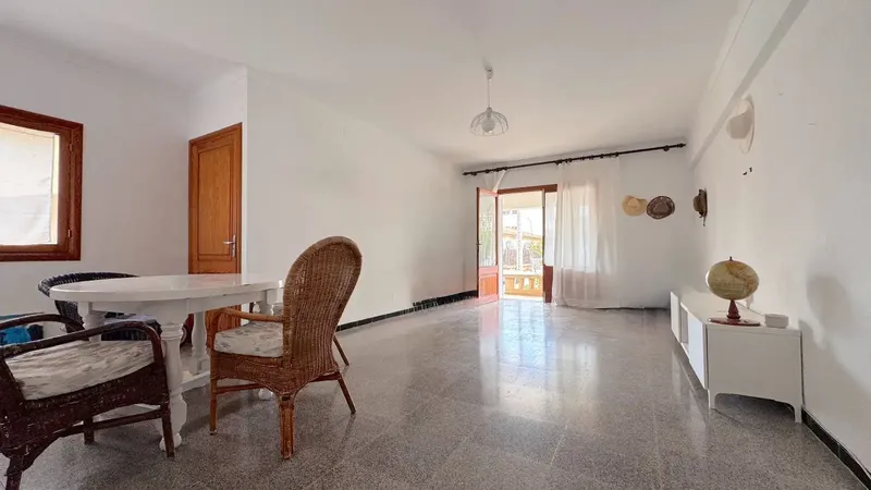 This building of 4 homes in Colonia Sant Jordi, distributed in 2 apartments on the ground floor, 2 apartments on the first floor, and a semi-basement with patio — photo 2