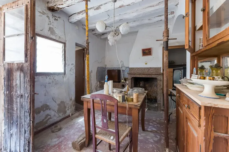 A property with character, space and many possibilities in the heart of Llucmajor — photo 9