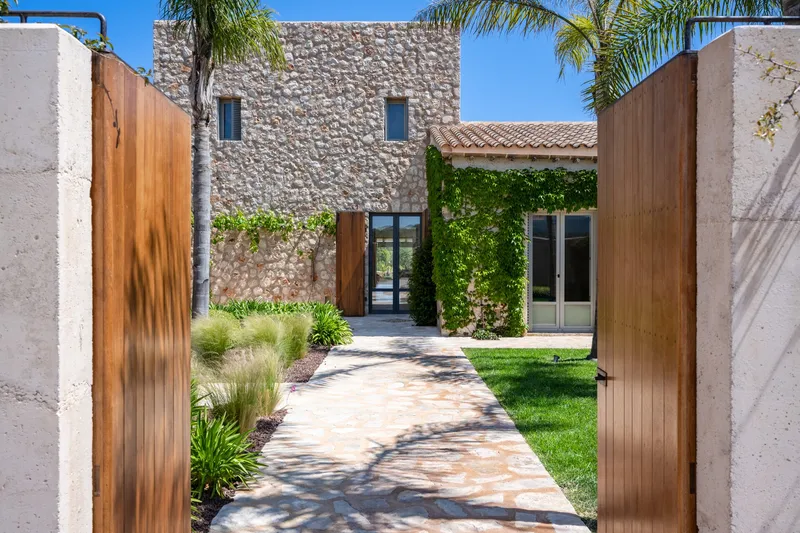 Newly built sea view finca in a small gated community close to Portocolom — photo 4