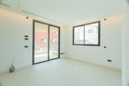 Apartment - Palma de Mallorca (Paseo Marítimo) — photo 6