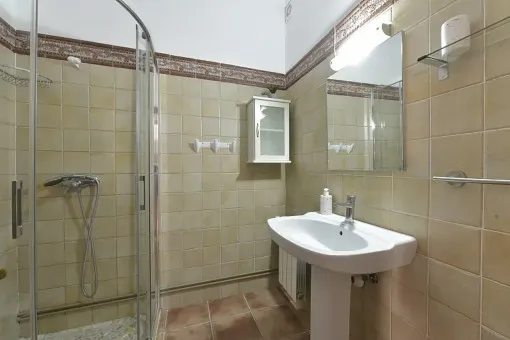 Son Servera, finca with authentic Mallorcan charm and holiday rental license for 5 people — photo 10