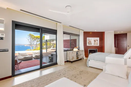 Puerto Andratx, luxury villa with spectacular sea view and privacy in La Mola, Port Andratx – for temporary rent — photo 11