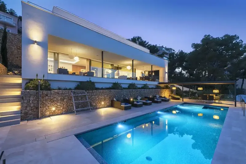 Exceptional 5-bedroom villa for sale in Puerto Pollensa — photo 3