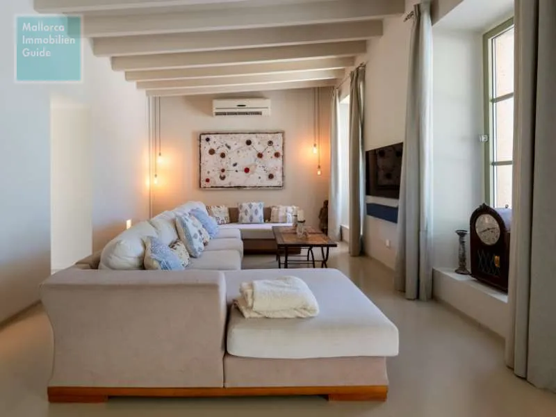 Finca with distant sea views in Espinagar — photo 5