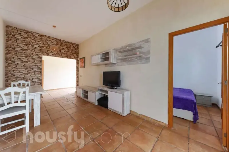 Housfy sells spacious ground floor apartment in Palma de Mallorca, in Cala d'Or, with 75 m² of usable space — photo 6