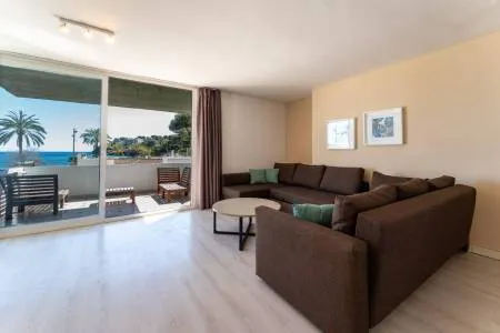 Apartment - Calvià (Magaluf), Built Surface 80m2, 2 Bedrooms, 1 Bathroom, 20 Distance to the Sea, Lift — photo 12