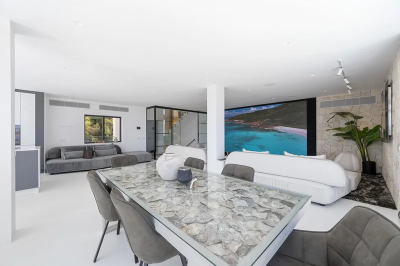 Modern luxury villa with breathtaking views in Costa d'en Blanes — photo 8