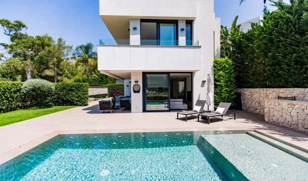 Elegance and Modernity in the Heart of Son Vida — photo 7