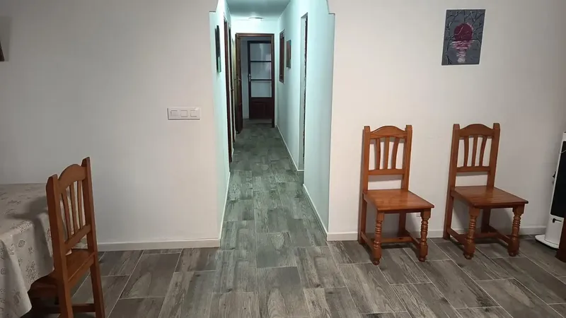 The main dwelling has 2 bedrooms, living-dining room, small living room and 1 bathroom, completely new kitchen, large pantry, terrace of 84 m — photo 9