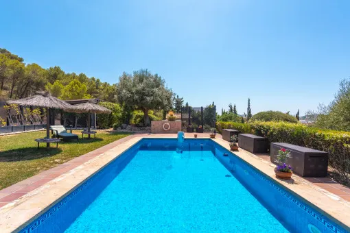 Calvia, Mediterranean finca near Calvià with stunning sea and mountain views in the southwest of Mallorca — photo 5