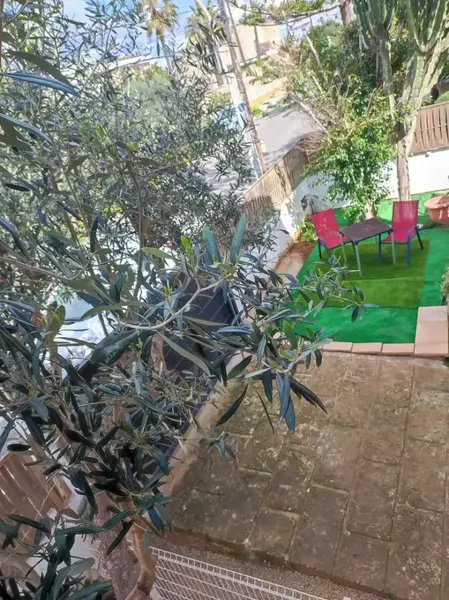 Planta baja independiente a estrenar con jardín y porche – Badia Grande — photo 12