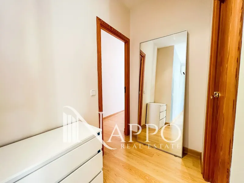 Nappo Real Estate tiene el placer de presentar este encantador piso en alquiler situado en la emblemática Plaza Major de Palma de Mallorca, — photo 12