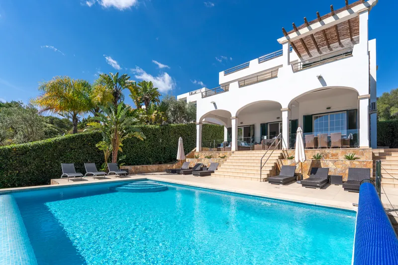 Beachfront villa with ETV license and direct sea access on the first sea line — photo 6