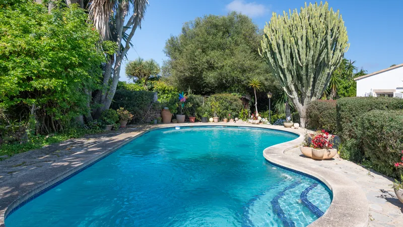 Sold! Charming house for sale in Cala Blava, Bellavista, with a pool and garden — photo 4
