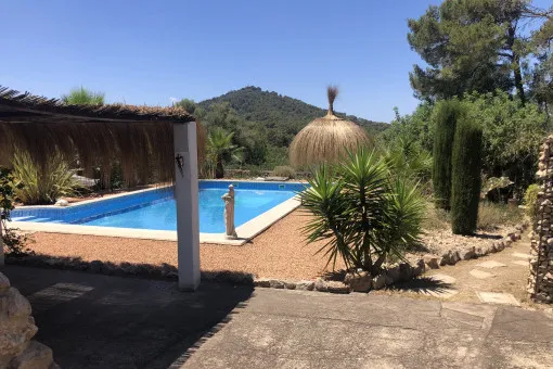 Petra: Top-maintained finca with pool in absolute tranquility in Petra with views of the Bonany mountain — photo 3