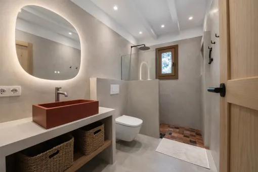 Alcudia, elegant and modern villa with holiday rental license near Alcúdia — photo 12