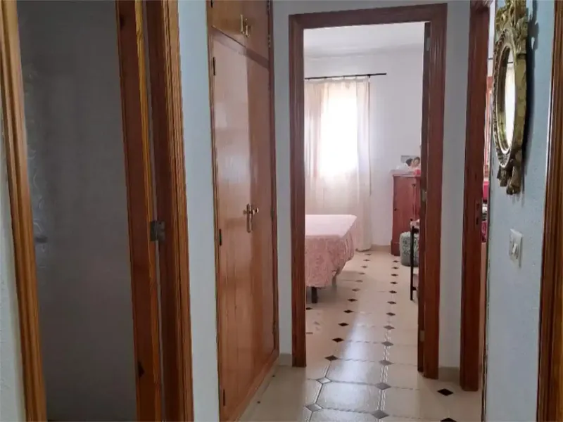 Piso de unos 110m2 construidos en Santa Margarita (pueblo cerca de can Picafort), consta de salón comedor con chimenea y balcón exterior, co — photo 10