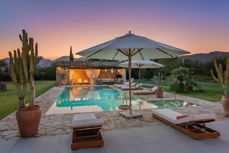 Exceptional country house for sale in Pollensa with a quiet and isolated position on a plot of about 17,000m2 with incredible — photo 2