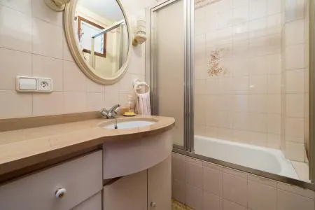 Flat in Palma de Mallorca (Marqués de la Fontsanta), 179 m², 4 bedrooms, 2 bathrooms, with lift — photo 12