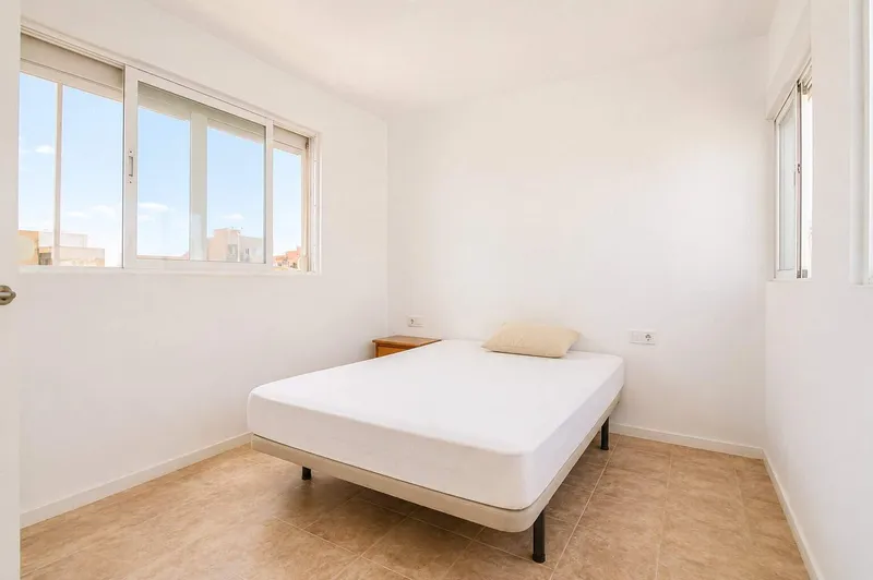 198m² Penthouse with 6 rooms, 4 bathrooms and balcony for sale — photo 12