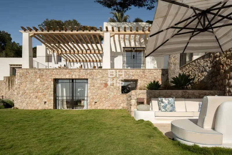 Villa to rent in Capdepera — photo 2