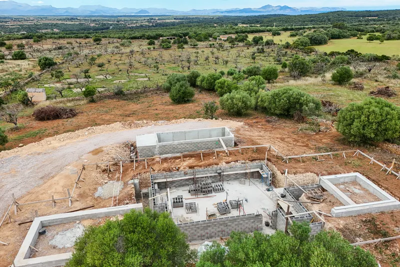 Exclusive finca new build project with spectacular distant sea views over the Bay of Alcúdia — photo 9