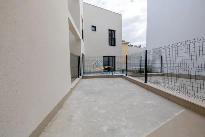 Townhouse — photo 10